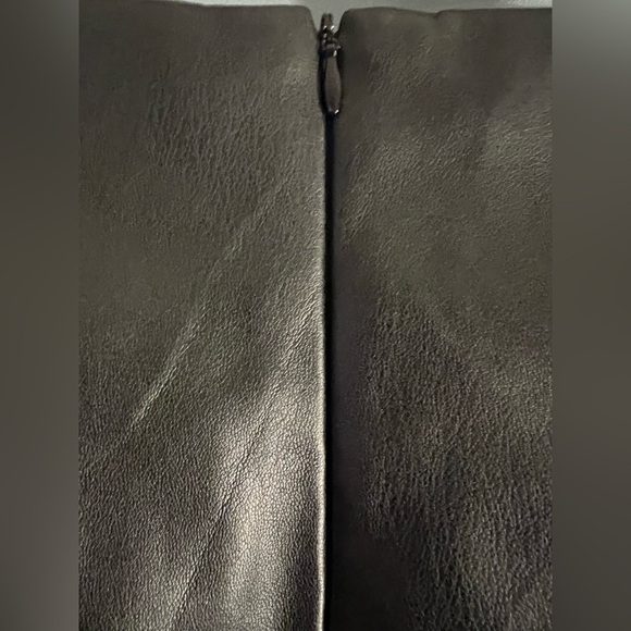 Versona Black Faux Leather Lined Zip-Up Twist-Detail Mini Skirt 6 S - Picture 4 of 8